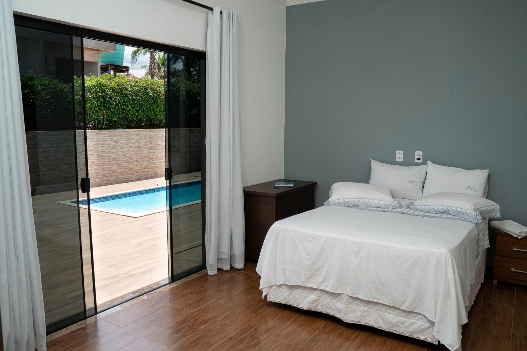 Casa Com Piscina Vista Para Lago, 03 Quartos Confortaveis Capitólio Kültér fotó