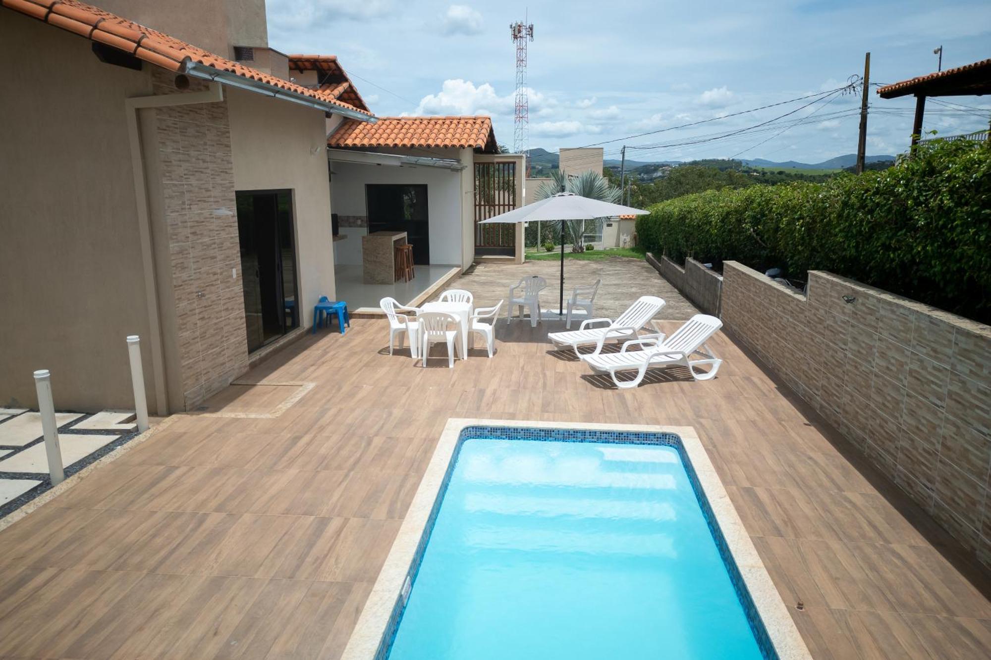 Casa Com Piscina Vista Para Lago, 03 Quartos Confortaveis Capitólio Kültér fotó